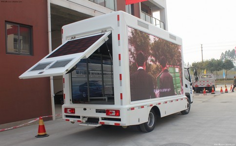 LED廣告宣傳車所具有的先天優(yōu)勢